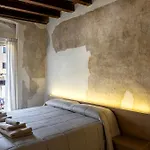 Luxury Apartment On Piazza Erbe